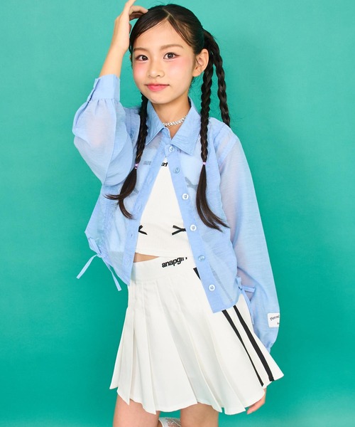 ANAP GiRL(アナップガール)の「シャーリング シアー デザイン クロップド シャツ(シャツ/ブラウス・キッズ・ホワイト/ホワイト×ブラック/ブラック/サックスブルー・S/M/XS)」の4枚目の写真