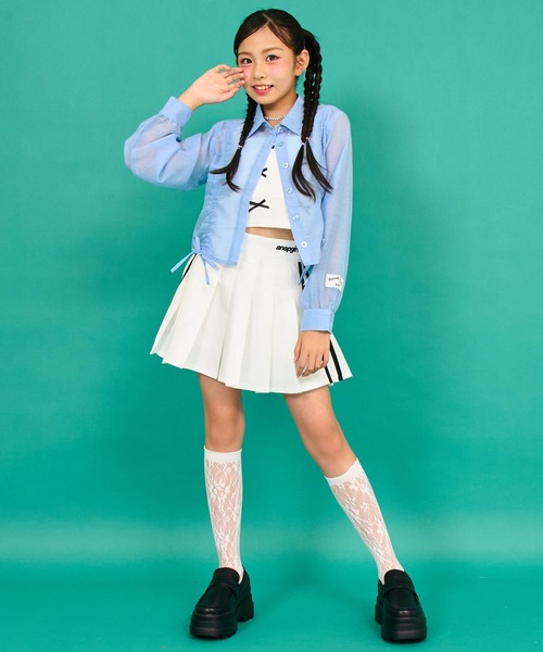 ANAP GiRL(アナップガール)の「シャーリング シアー デザイン クロップド シャツ(シャツ/ブラウス・キッズ・ホワイト/ホワイト×ブラック/ブラック/サックスブルー・S/M/XS)」の14枚目の写真