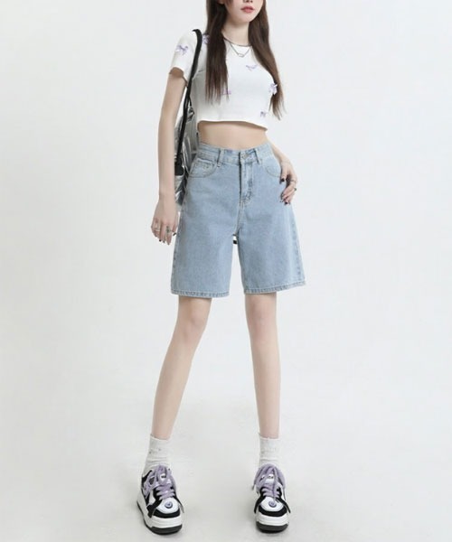 urge:(アージコロン )の「【URGE:】デニム ハーフ パンツ(デニムパンツ・レディース・ブルー/ホワイト/ネイビー・SMALL/MEDIUM/LARGE/X-LARGE)」の3枚目の写真