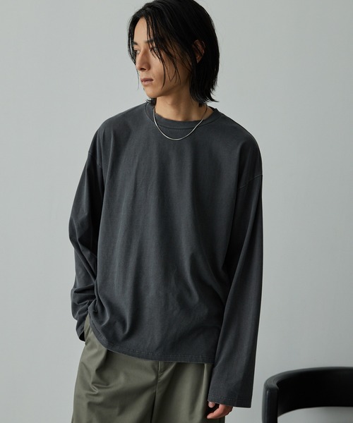 EMMA CLOTHES（エマクローズ）の「ヴィンテージライク ピグメント加工 プレーティング オーバーサイズロンT（Tシャツ/カットソー・メンズ・ネイビー/ブラック/グレー/オフホワイト・M/L）」の6枚目の写真