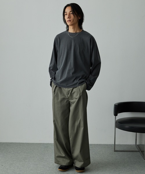 EMMA CLOTHES（エマクローズ）の「ヴィンテージライク ピグメント加工 プレーティング オーバーサイズロンT（Tシャツ/カットソー・メンズ・ネイビー/ブラック/グレー/オフホワイト・M/L）」の10枚目の写真