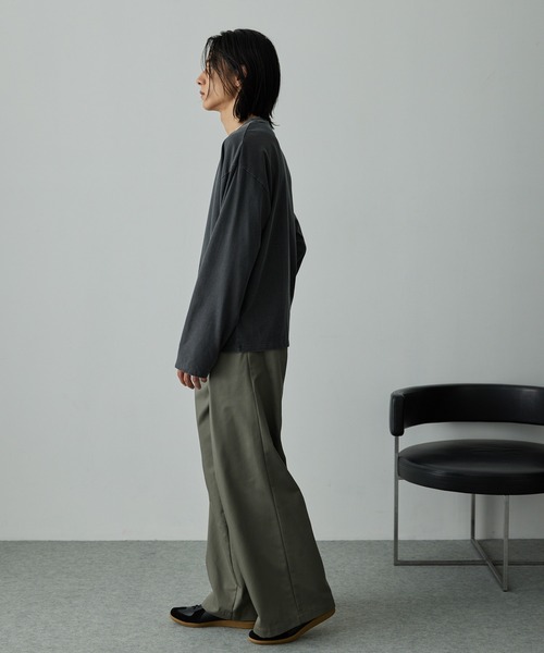 EMMA CLOTHES（エマクローズ）の「ヴィンテージライク ピグメント加工 プレーティング オーバーサイズロンT（Tシャツ/カットソー・メンズ・ネイビー/ブラック/グレー/オフホワイト・M/L）」の20枚目の写真