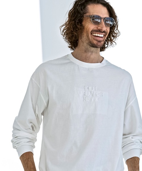 1PIU1UGUALE3  RELAX （ウノピゥウノウグァーレトレ リラックス）の「【WEB・直営店限定】1PIU1UGUALE3 RELAX(ウノピゥウノウグァーレトレ リラックス)ピグメント刺繍ロゴロングTシャツ（Tシャツ/カットソー・メンズ・ブラック/ホワイト/ネイビー/ベージュ・S/M/L/XL/XXL）」の10枚目の写真