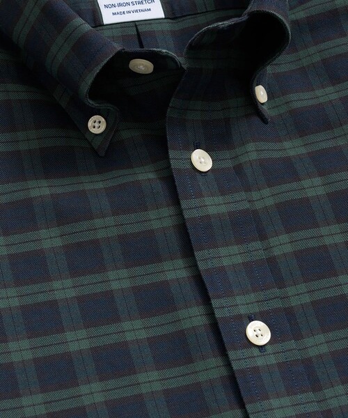 BROOKS BROTHERS（ブルックスブラザーズ）の「ストレッチオックスフォード　GFロゴ　シーズナルパターン　カジュアルシャツ　Regular Fit（シャツ/ブラウス・メンズ・ホワイト/ネイビー/ターコイズブルー/マルチ/ホワイト×ネイビー/ホワイト×レッド/サックスブルー/ダークネイビー/ストライプ/ブルー系その他/ダークブルー/ダークグリーン/レッド/レッド系その他/ブルー系その他2・SMALL/X-LARGE/X-SMALL/MEDIUM/LARGE）」の20枚目の写真