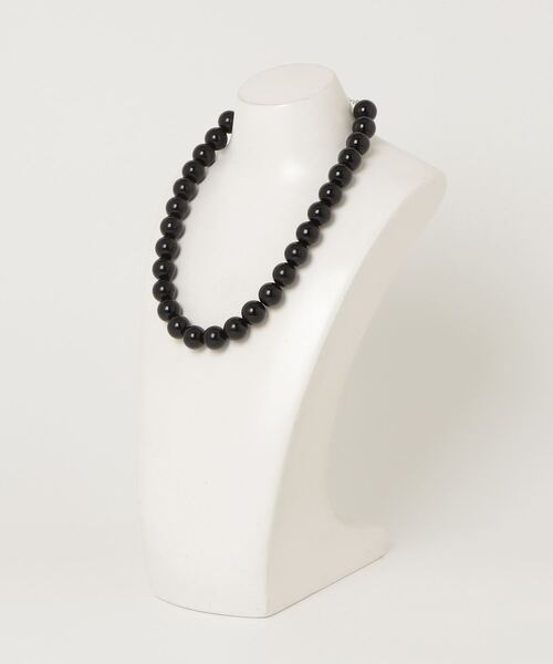 Trish（トリッシュ）の「ブラックボールネックレス（ネックレス・レディース・ブラック・FREE）」の14枚目の写真