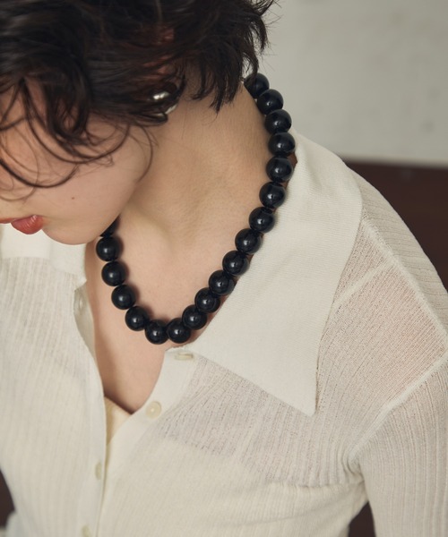 Trish（トリッシュ）の「ブラックボールネックレス（ネックレス・レディース・ブラック・FREE）」の2枚目の写真