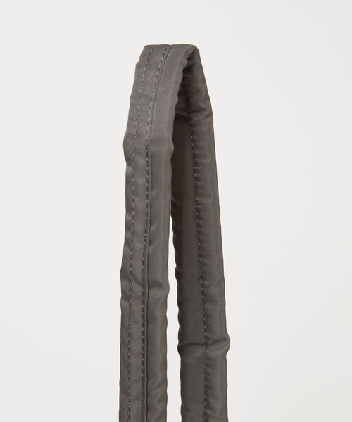 green label relaxing(グリーンレーベルリラクシング)の「【WEB限定】WR 2W ミニパース ショルダーバッグ -撥水-(トートバッグ・メンズ・ダークグレー/ブラック・FREE)」の8枚目の写真