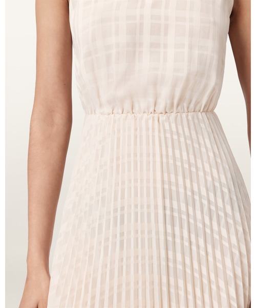ALLSAINTS(オールセインツ)の「SINEAD 2-IN-1 PLEATED DRESS | SINEAD 2-IN-1 プリーツ ドレス・ワンピース(ワンピース・レディース・ホワイト系その他・XS/S/M/L)」の7枚目の写真