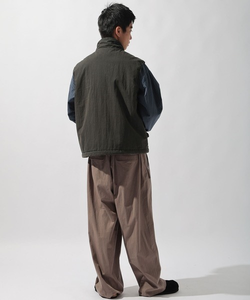 niko and...（ニコアンド）の「ブリーチスタンドベスト（ベスト・メンズ・グレー/ブラック・MEDIUM/LARGE）」の17枚目の写真