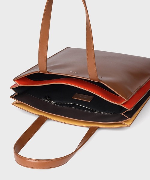 コンサティーナ AW25 トートバッグ【553432 N111T】（トートバッグ