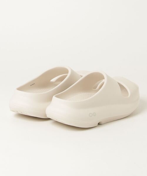 OOFOS】OOyea（サンダル）｜OOFOS（ウーフォス）のファッション通販