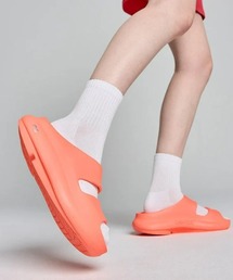 OOFOS（ウーフォス）の「【OOFOS】OOyea（サンダル）」