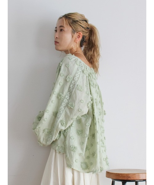 Ungrid（アングリッド）の「スリーブボリュームジャカードブラウス（シャツ/ブラウス・レディース・グリーン/ブラック/オフホワイト・FREE）」の15枚目の写真