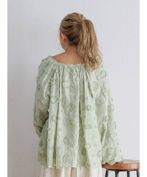 Ungrid（アングリッド）の「スリーブボリュームジャカードブラウス（シャツ/ブラウス・レディース・グリーン/ブラック/オフホワイト・FREE）」の16枚目の写真