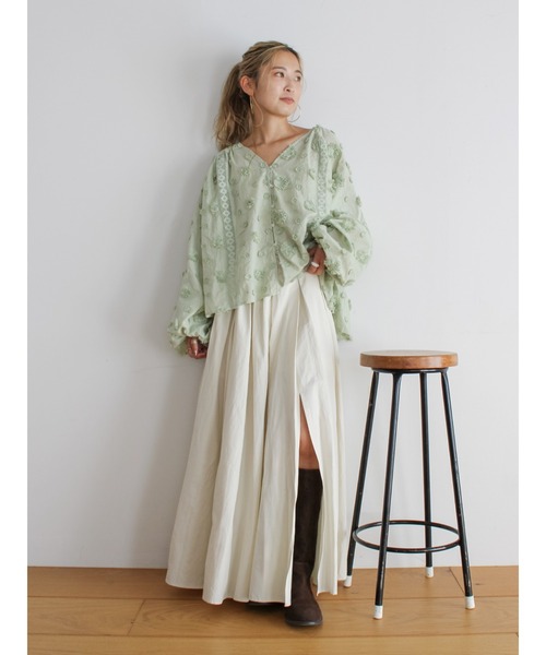 Ungrid（アングリッド）の「スリーブボリュームジャカードブラウス（シャツ/ブラウス・レディース・グリーン/ブラック/オフホワイト・FREE）」の17枚目の写真