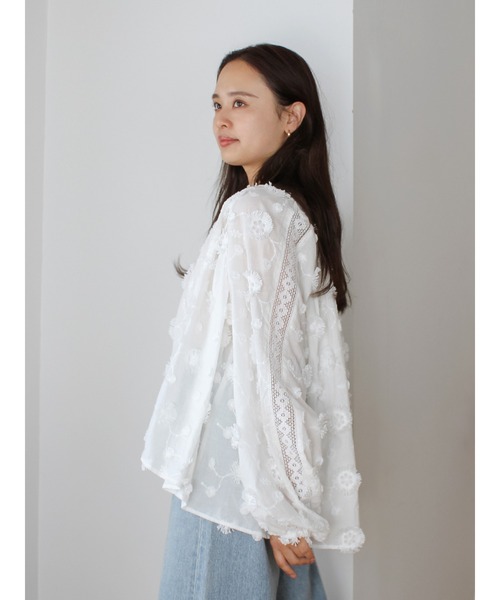 Ungrid（アングリッド）の「スリーブボリュームジャカードブラウス（シャツ/ブラウス・レディース・グリーン/ブラック/オフホワイト・FREE）」の22枚目の写真