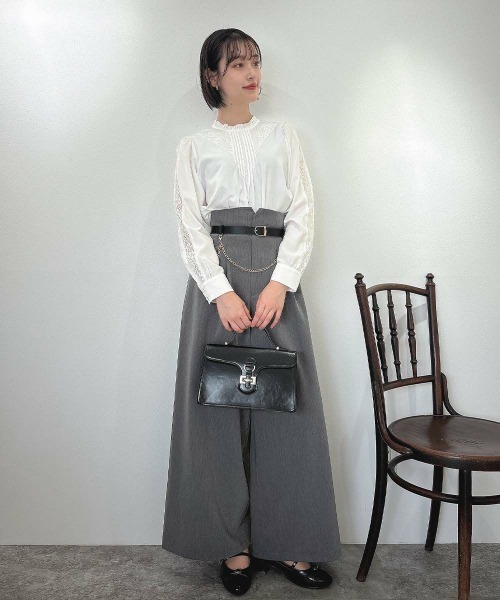 an another angelus（アンアナザーアンジェラス）の「【セットアップ対応/2サイズ展開】チェーンベルト付きハイウエストパンツ（その他パンツ・レディース・グレー/ブラウン・1/2）」の18枚目の写真