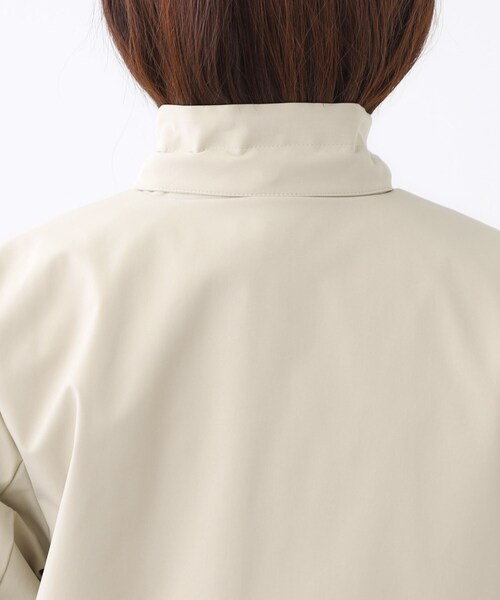 Reflect(リフレクト)の「【すっきり見え/フード取り外し可/通勤におすすめ◎】ライティアウター(ブルゾン・レディース・こしょう色系/ブラック/ライトベージュ・07/09/11/13/15 /17/05)」の10枚目の写真