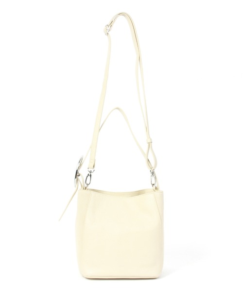 Beau're（ヴュレ）の「BEAURE スエードコンビ ショルダー Bag（ショルダーバッグ・レディース・アイボリー/ブラック/グレイッシュベージュ・FREE）」の11枚目の写真