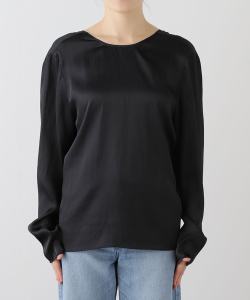 plage（プラージュ）の「Memory Satin Back Wrap ブラウス（シャツ/ブラウス・レディース・ブラック/アイボリー・FREE）」の16枚目の写真