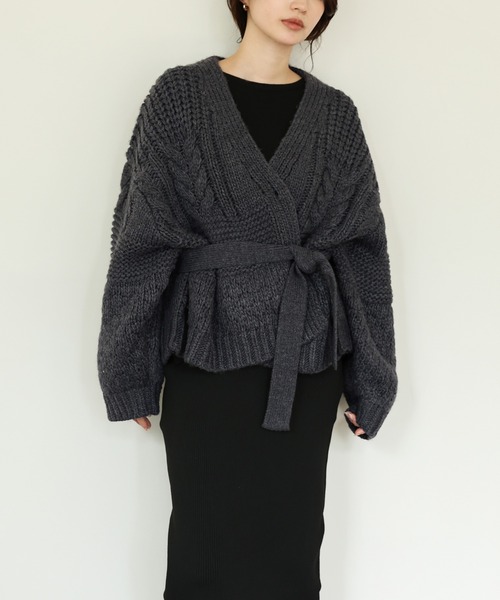 40❤️ブラック　カーディガン セール】ニュアンスライン柄Vネックカーディガン（カーディガン/ボレロ