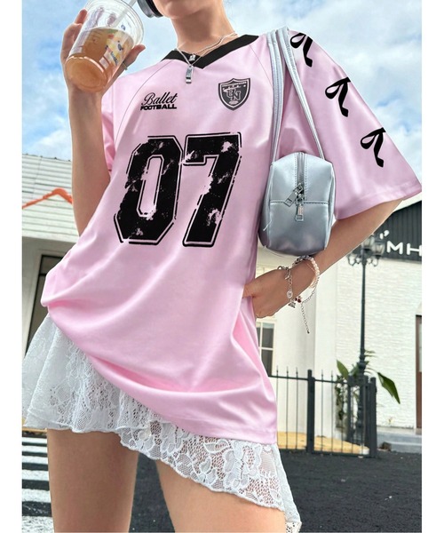 Ritzy(リッツィー)の「Y2K 運動型 オーバーサイズ リボンプリント トップス(Tシャツ/カットソー・レディース・レッド/ブラック/ピンク・M/L)」の3枚目の写真