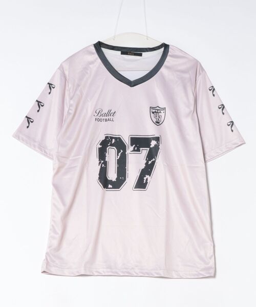 Ritzy(リッツィー)の「Y2K 運動型 オーバーサイズ リボンプリント トップス(Tシャツ/カットソー・レディース・レッド/ピンク/ブラック/ベージュ・M/L/XL)」の6枚目の写真