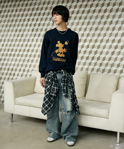 PUBLUX（パブリュクス）の「別注 ”DISNEY MICKEY MOUSE" SHADOW KNIT/"ディズニー ミッキーマウス"ジャガードニット (限定展開)（ニット/セーター・メンズ・ネイビー/ブラウン/ブラック・S/M/L）」の15枚目の写真