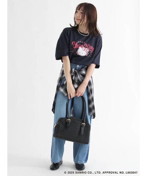 Te chichi TERRASSE（テチチテラス）の「【HELLO KITTY】ミニ裏毛プリント5分袖トップス（その他トップス・レディース・グレー/ネイビー/オフホワイト・F）」の16枚目の写真