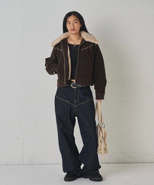 WHO'S WHO gallery(フーズフーギャラリー)の「ボアカラースタッズスウェードブルゾン(ブルゾン・レディース・キャメル/ブラウン・FREE)」の12枚目の写真