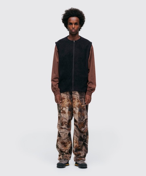 MARK&LONA 未使用　プリマロフトベスト MARK&LONA 未使用 プリマロフトベスト