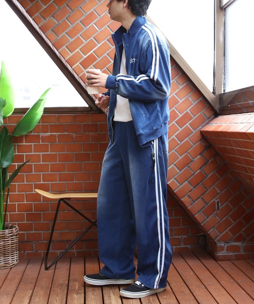 8(eight)(エイト)の「刺繍入りカットデニムトラッカー(ジャージ・メンズ・ブラック/ネイビー・MEDIUM/LARGE)」の20枚目の写真