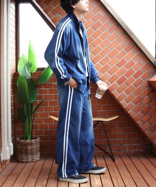 8(eight)(エイト)の「刺繍入りカットデニムトラッカー(ジャージ・メンズ・ブラック/ネイビー・MEDIUM/LARGE)」の21枚目の写真