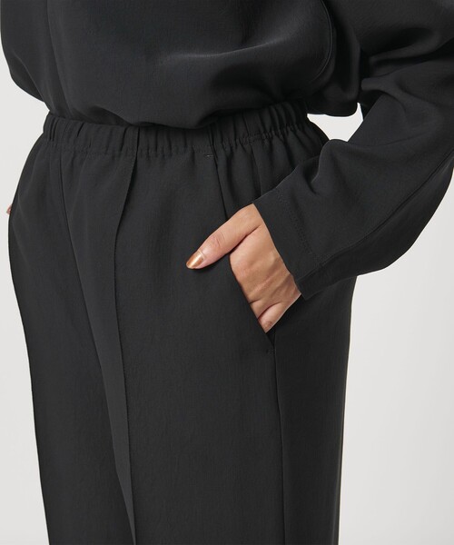 UNITED ARROWS & SONS by DAISUKE OBANA（ユナイテッドアローズアンドサンズバイダイスケオバナ）の「＜D.O UNITED ARROWS BY DAISUKE OBANA for WOMEN＞+10 SLIT CR WIDE PANTS/スリットパンツ（その他パンツ・レディース・ブラック/オリーブ・M/S）」の11枚目の写真