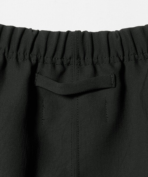 UNITED ARROWS & SONS by DAISUKE OBANA（ユナイテッドアローズアンドサンズバイダイスケオバナ）の「＜D.O UNITED ARROWS BY DAISUKE OBANA for WOMEN＞+10 SLIT CR WIDE PANTS/スリットパンツ（その他パンツ・レディース・ブラック/オリーブ・M/S）」の22枚目の写真