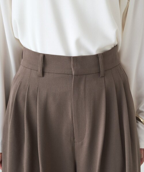 LOUNGEDRESS(ラウンジドレス)の「TR3タックワイドパンツ(その他パンツ・レディース・モカ/ブラック/ブラウン・SMALL/MEDIUM)」の13枚目の写真