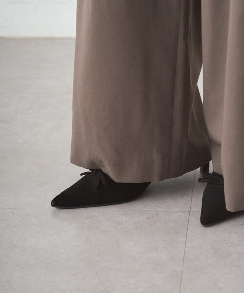 LOUNGEDRESS(ラウンジドレス)の「TR3タックワイドパンツ(その他パンツ・レディース・モカ/ブラック/ブラウン・SMALL/MEDIUM)」の16枚目の写真