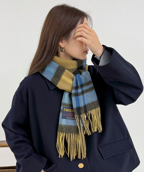 TWEED MILL（ツイードミル）の「【TWEED MILL/ツイードミル】ウールチェックストール48（ストール/ショール・レディース・ブルー系その他/ベージュ系その他/ベージュ系その他3/ブラック系その他/ブルー系その他4/グレー系その他・FREE）」の4枚目の写真