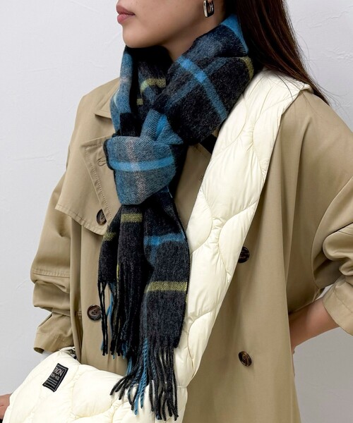 TWEED MILL（ツイードミル）の「【TWEED MILL/ツイードミル】ウールチェックストール48（ストール/ショール・レディース・ブルー系その他/ベージュ系その他/ベージュ系その他3/ブラック系その他/ブルー系その他4/グレー系その他・FREE）」の15枚目の写真