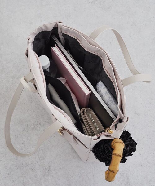 撥水加工リボンチャームマルチポケットトートM（トートバッグ