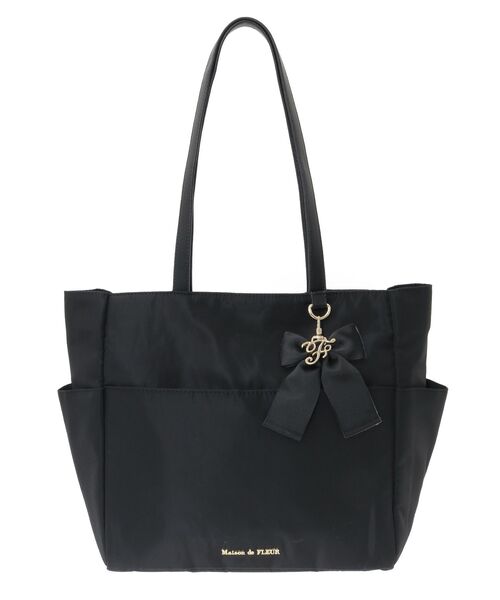 Maison de FLEUR(メゾンドフルール)の「撥水加工リボンチャームマルチポケットトートM(トートバッグ・レディース・ブラック/ピンク系その他3・FREE)」の17枚目の写真