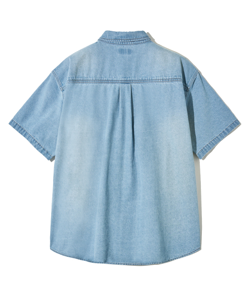 F.ILLUMINATE（フィルミネイト）の「Fステッチデニムハーフシャツ - ライトブルー（シャツ/ブラウス・レディース・その他・SMALL/MEDIUM/LARGE）」の2枚目の写真
