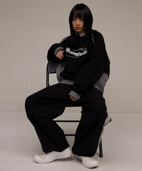 F.ILLUMINATE（フィルミネイト）の「パイピングサークルロゴスウェットシャツ-ブラック（スウェット・レディース・その他・MEDIUM/LARGE/SMALL）」の3枚目の写真