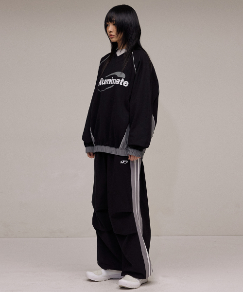 F.ILLUMINATE（フィルミネイト）の「パイピングサークルロゴスウェットシャツ-ブラック（スウェット・レディース・その他・MEDIUM/LARGE/SMALL）」の5枚目の写真