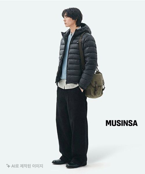 MUSINSA STANDARD（ムシンサスタンダード）の「[ビクトリアウール] ミニマルリブクルーネックニット [スカイブルー]（ニット/セーター・メンズ・その他・SMALL/MEDIUM/LARGE/X-LARGE/XX-LARGE）」の8枚目の写真