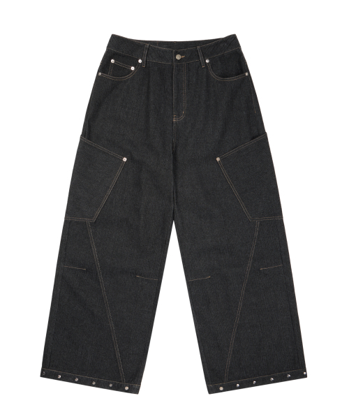 AAKAM(アーカム)の「Ankle Studded Denim Pants (Black)(デニムパンツ・レディース・その他・1/2)」の2枚目の写真