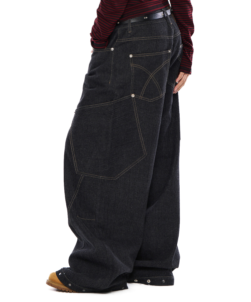 AAKAM(アーカム)の「Ankle Studded Denim Pants (Black)(デニムパンツ・レディース・その他・1/2)」の6枚目の写真