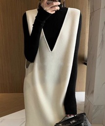 deux amour（ドゥーザムール）の「サイドスリット深Vジャンバースカート（ジャンパースカート・レディース）」