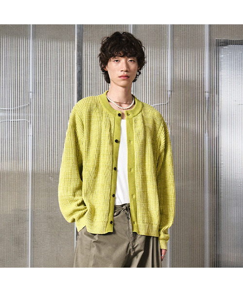 LMOOD(エルムード)の「トーンオントーンツイードラウンドニットカーディガン (2カラー)(カーディガン/ボレロ・メンズ・イエロー系その他/ダークブラウン・44/46/48)」の1枚目の写真