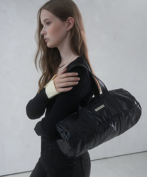 Vivacious（ビバシャス）の「Lesse Boston Bag - 10COL（ボストンバッグ・レディース・アイボリー/クリアブラック/ブラックミックス/ベビーピンク/ライトブラック/アッシュブラウン/シルバー/ブラック/ライトブルー/ライトグレー・FREE）」の12枚目の写真